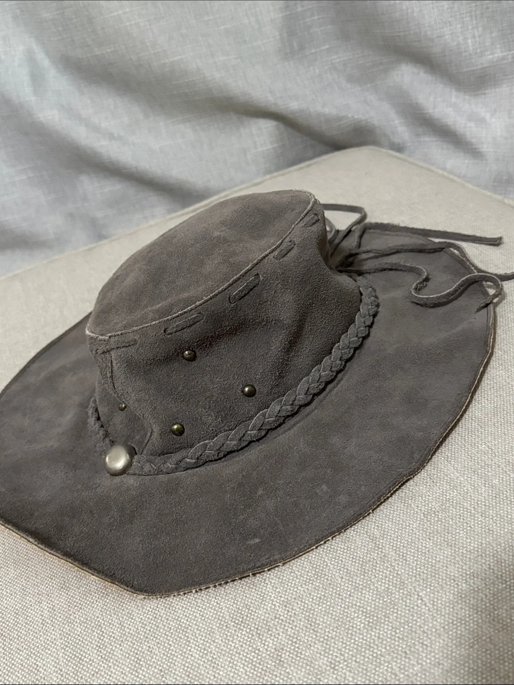 Vintage Handmade Genuine Leather Hat-Made in Mexico-Gray Suede-Wmns Sz M-EUC